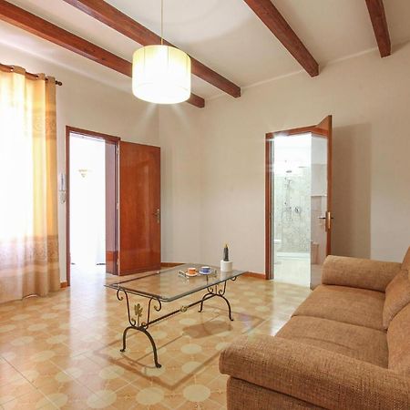 Casa Vacanze La Torre Sambuca di Sicilia Bagian luar foto
